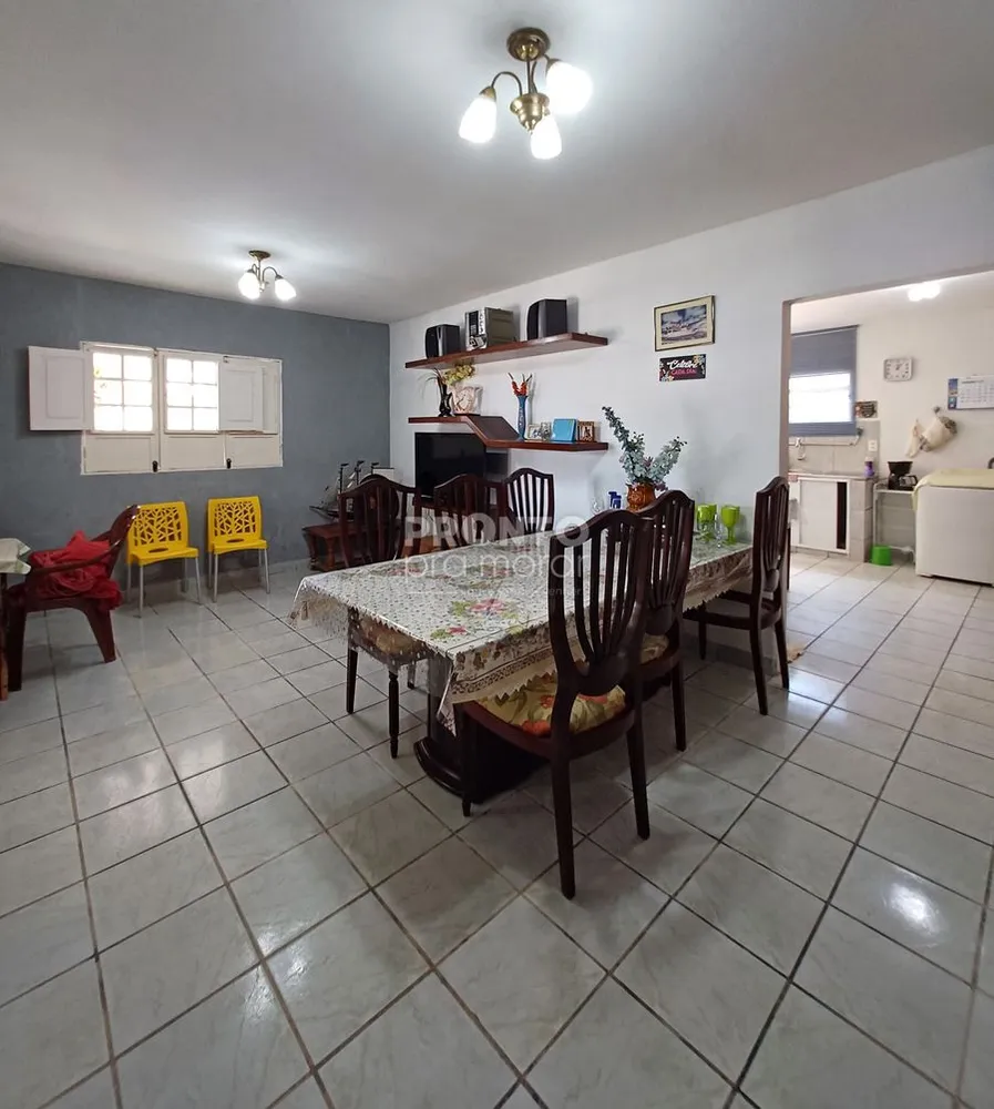 Casa, 4 quartos, 204 m² - Foto 3