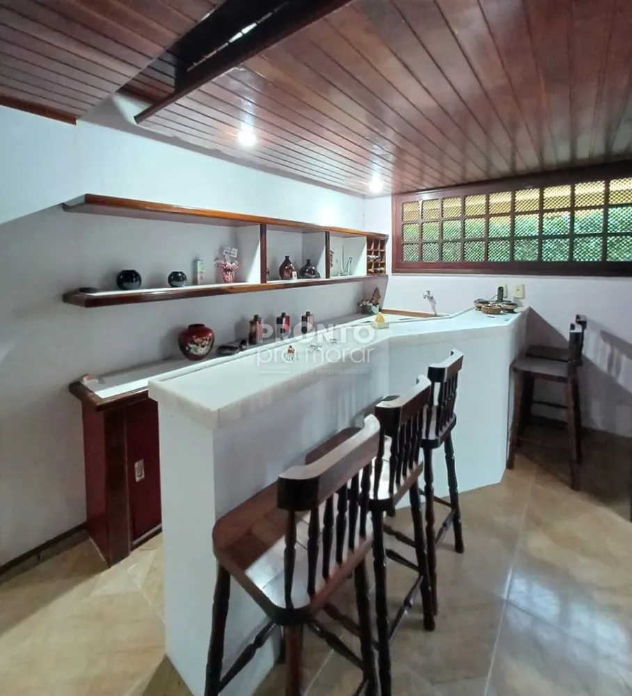 Casa, 4 quartos, 199 m² - Foto 1
