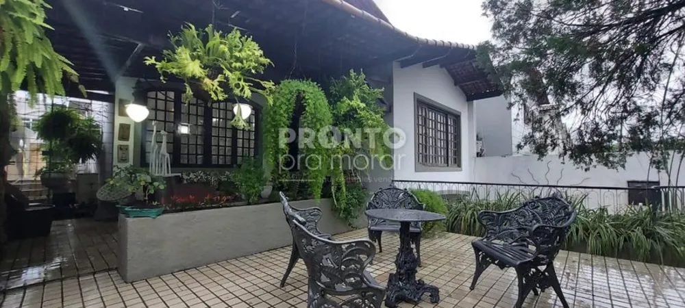 Casa, 3 quartos, 360 m² - Foto 1