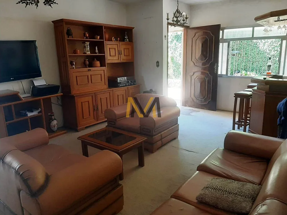 Sítio, 4 quartos, 2610 m² - Foto 2