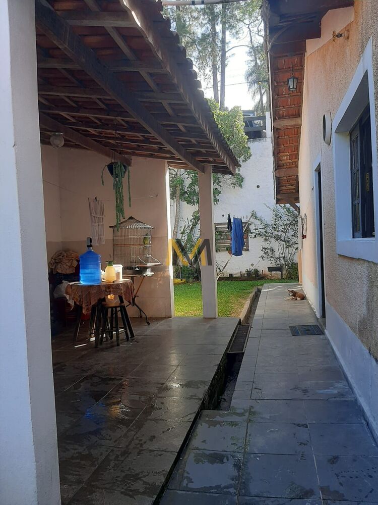 Chácara, 3 quartos, 1496 m² - Foto 4