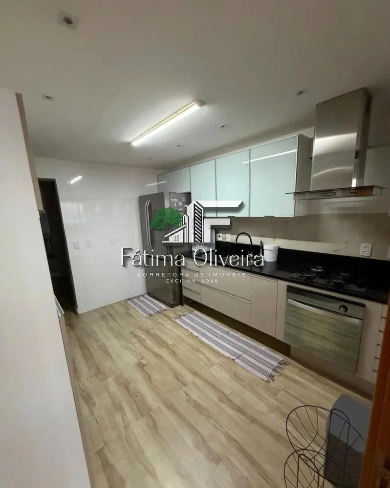 Apartamento, 3 quartos, 192 m² - Foto 1