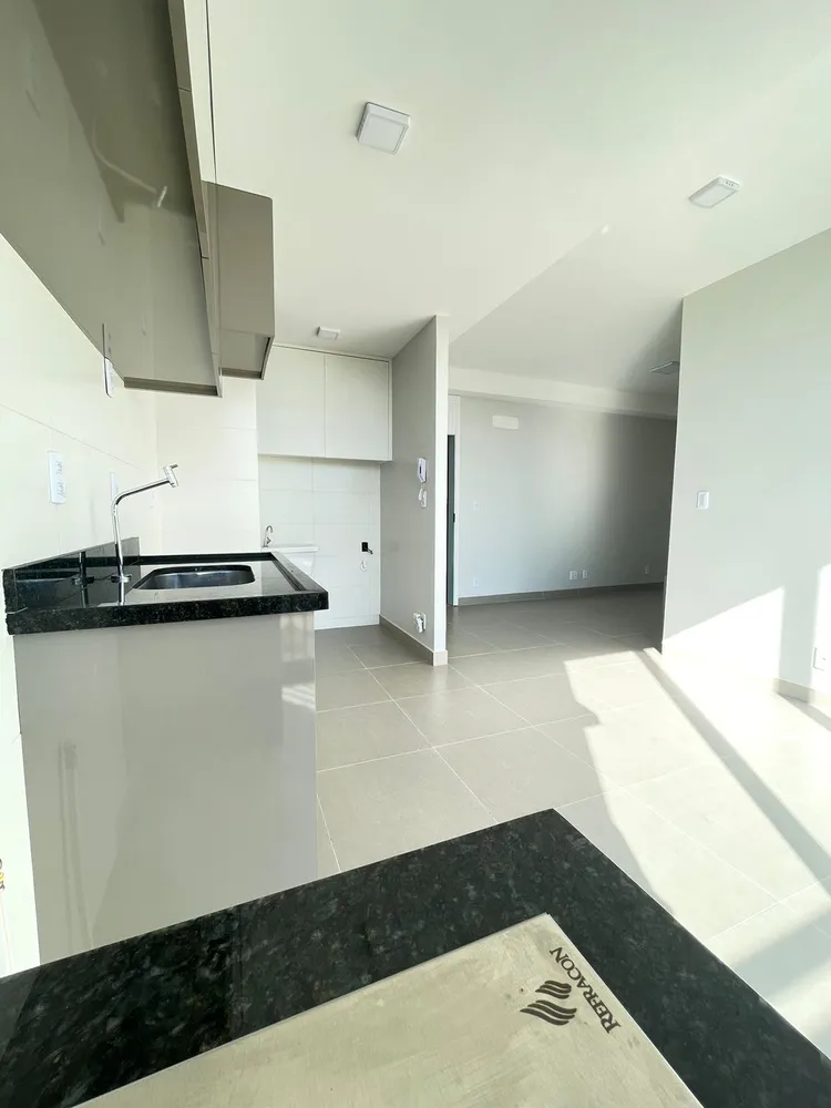 Apartamento, 2 quartos, 66 m² - Foto 2