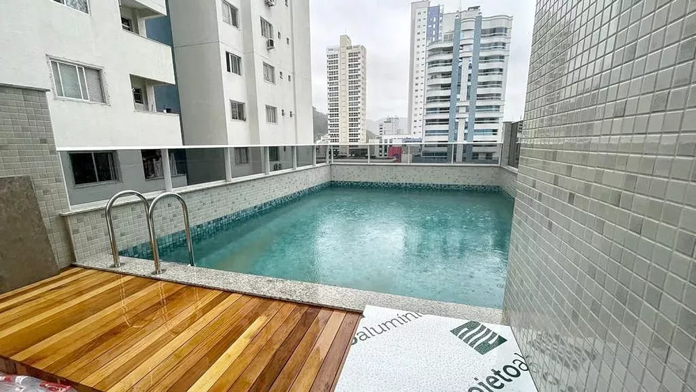 Apartamento à venda com 3 quartos, 112m² - Foto 1