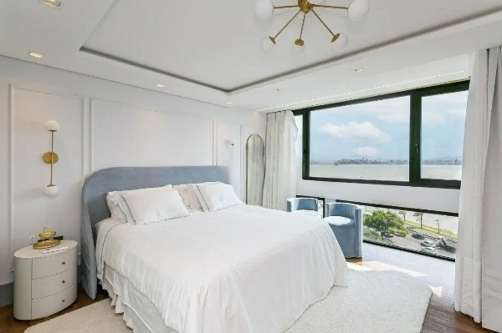 Apartamento, 3 quartos, 250 m² - Foto 1