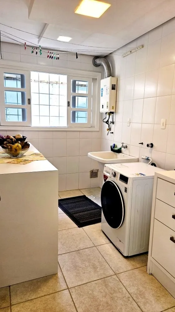 Casa, 3 quartos, 274 m² - Foto 6