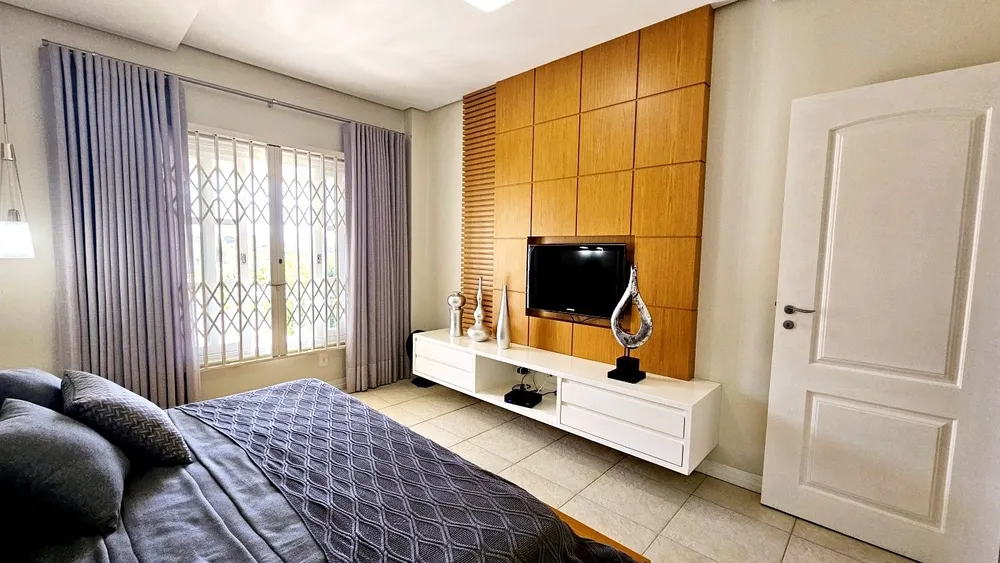 Casa, 3 quartos, 274 m² - Foto 14