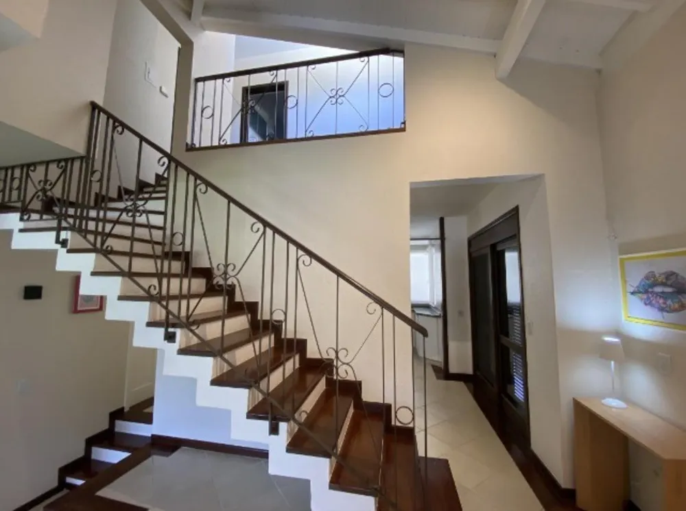 Casa, 4 quartos, 254 m² - Foto 3