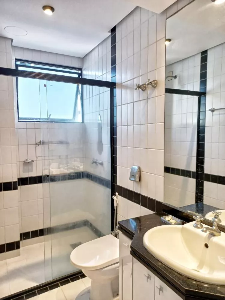 Apartamento à venda com 3 quartos, 120m² - Foto 17