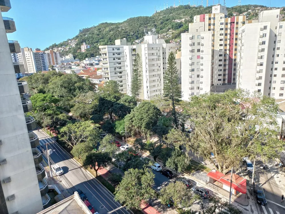 Apartamento à venda com 3 quartos, 120m² - Foto 11