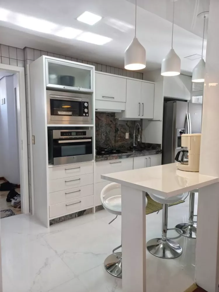 Apartamento à venda com 3 quartos, 120m² - Foto 12