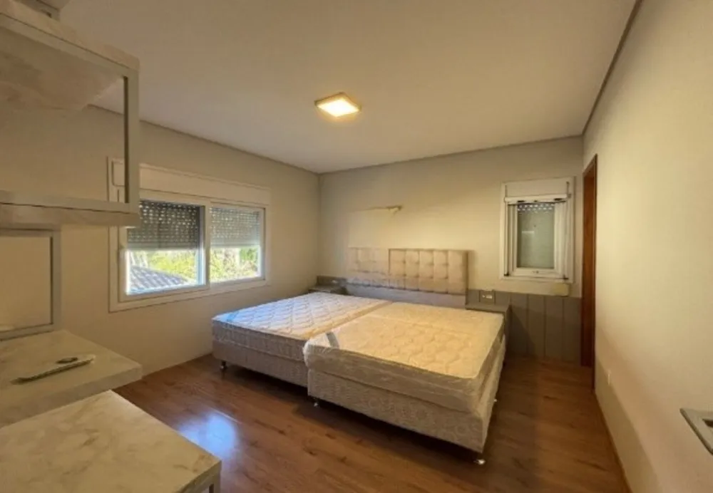 Casa, 4 quartos, 242 m² - Foto 9