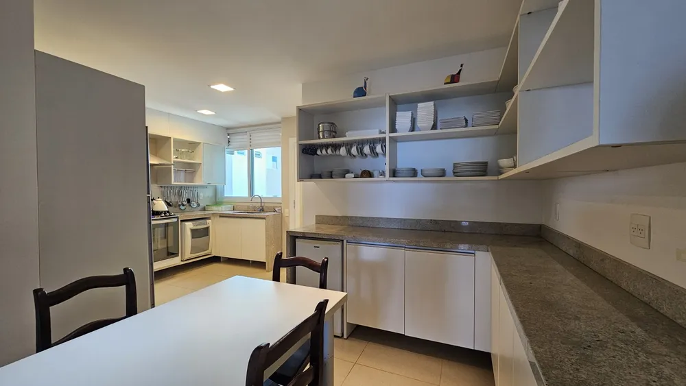 Cobertura, 5 quartos, 193 m² - Foto 2