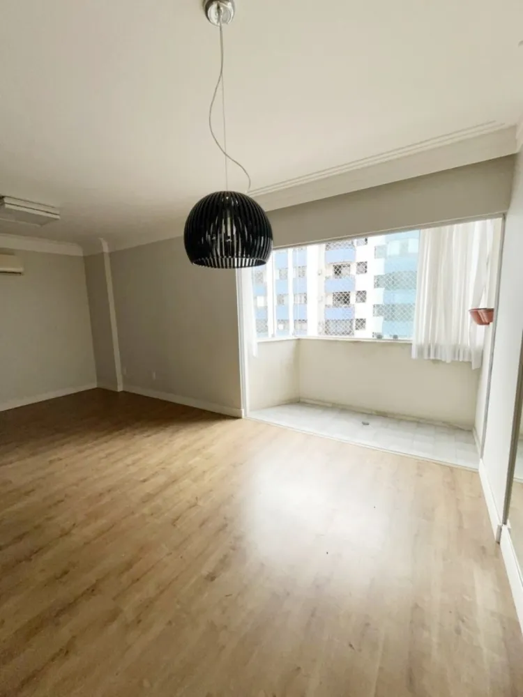 Apartamento, 3 quartos, 100 m² - Foto 1