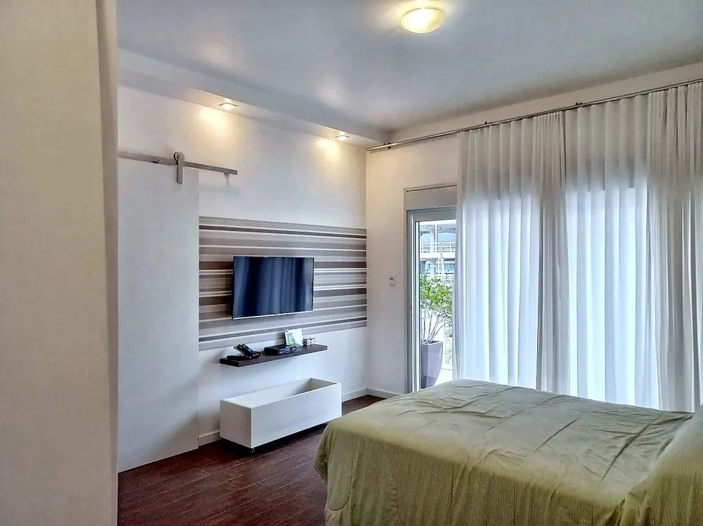 Casa, 3 quartos, 318 m² - Foto 9