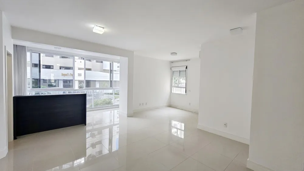 Apartamento, 3 quartos, 132 m² - Foto 1