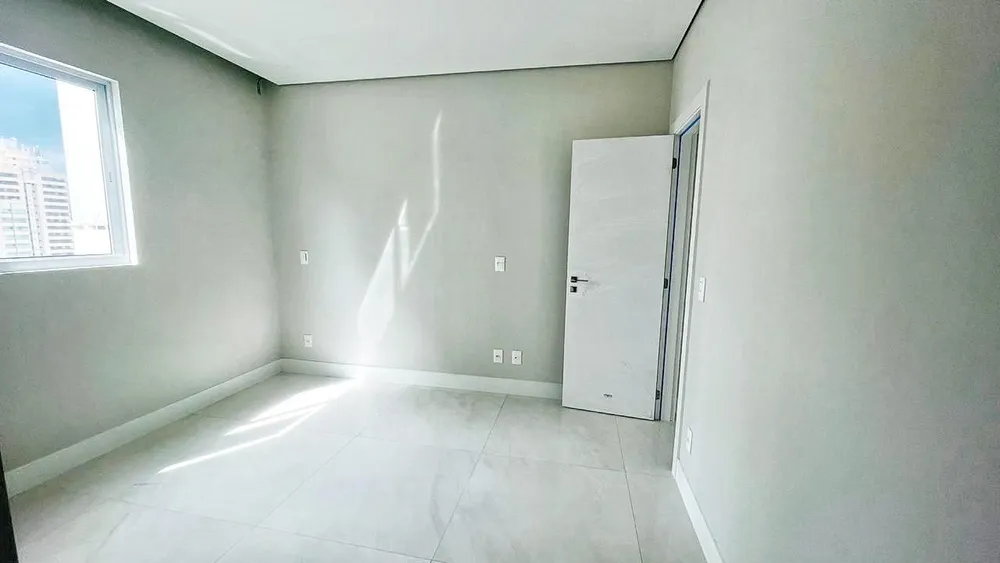Apartamento, 3 quartos, 120 m² - Foto 2