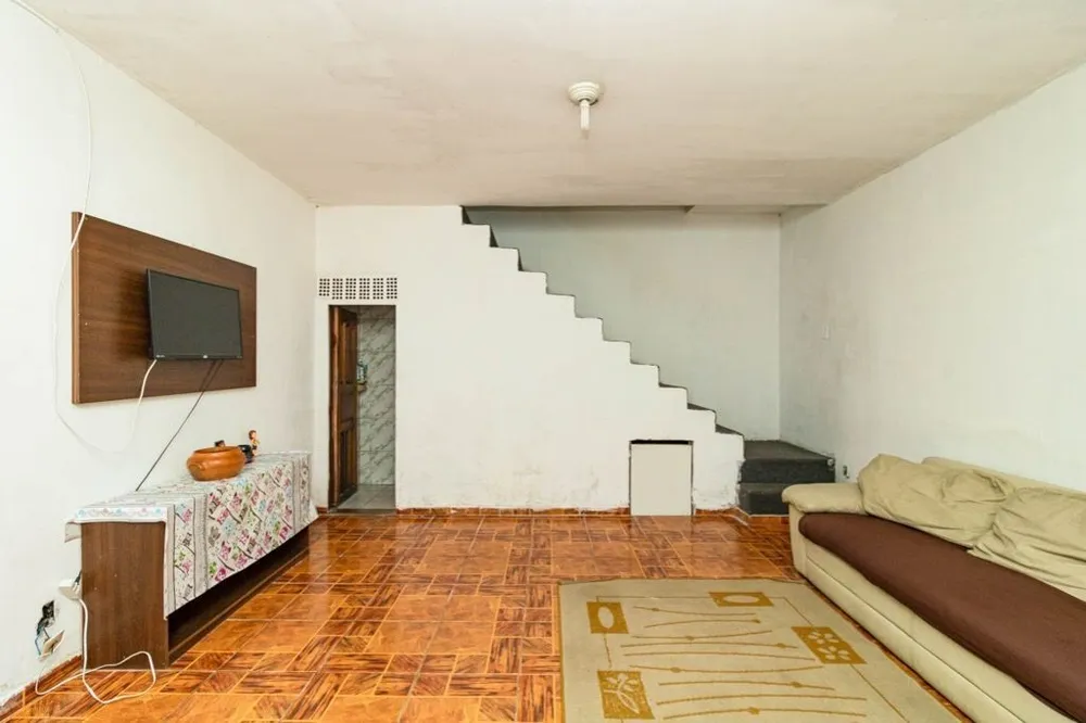 Casa, 4 quartos, 160 m² - Foto 1