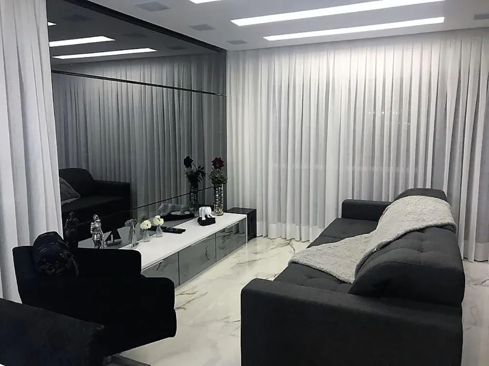 Cobertura, 3 quartos, 238 m² - Foto 3