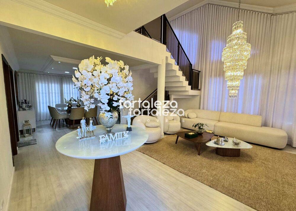 Sobrado, 3 quartos, 361 m² - Foto 2
