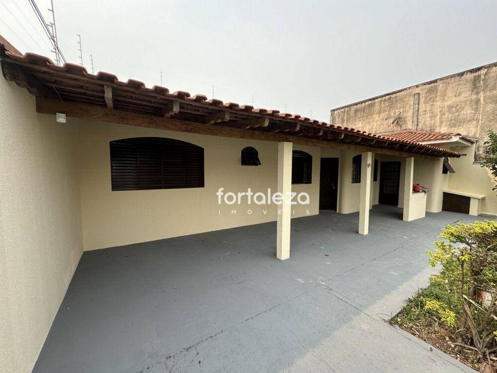 Casa, 2 quartos, 90 m² - Foto 1