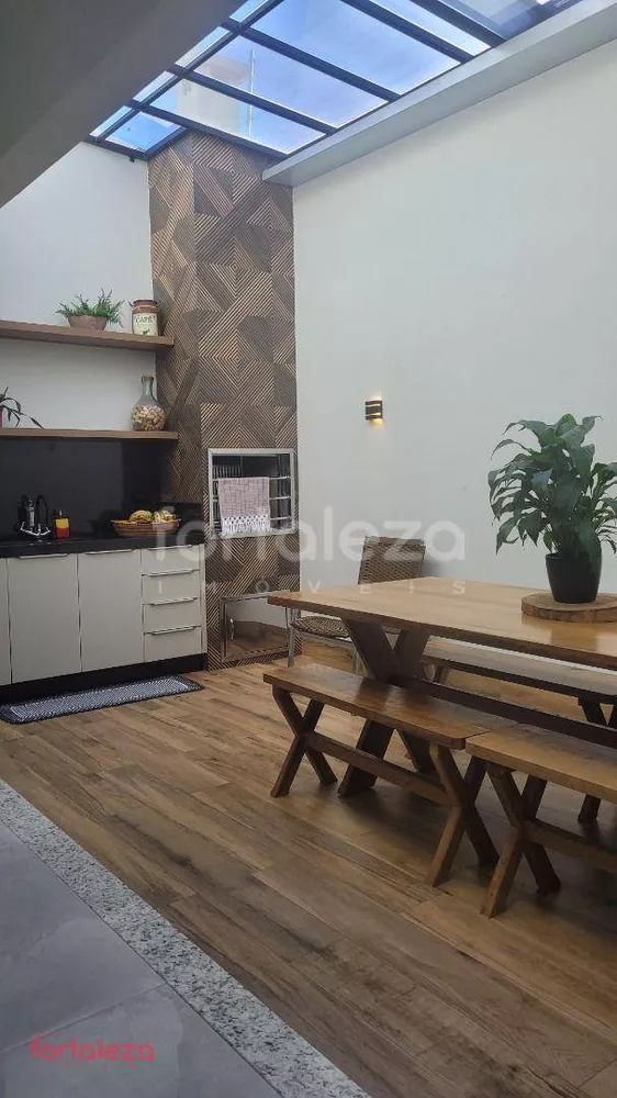 Casa, 2 quartos, 112 m² - Foto 4