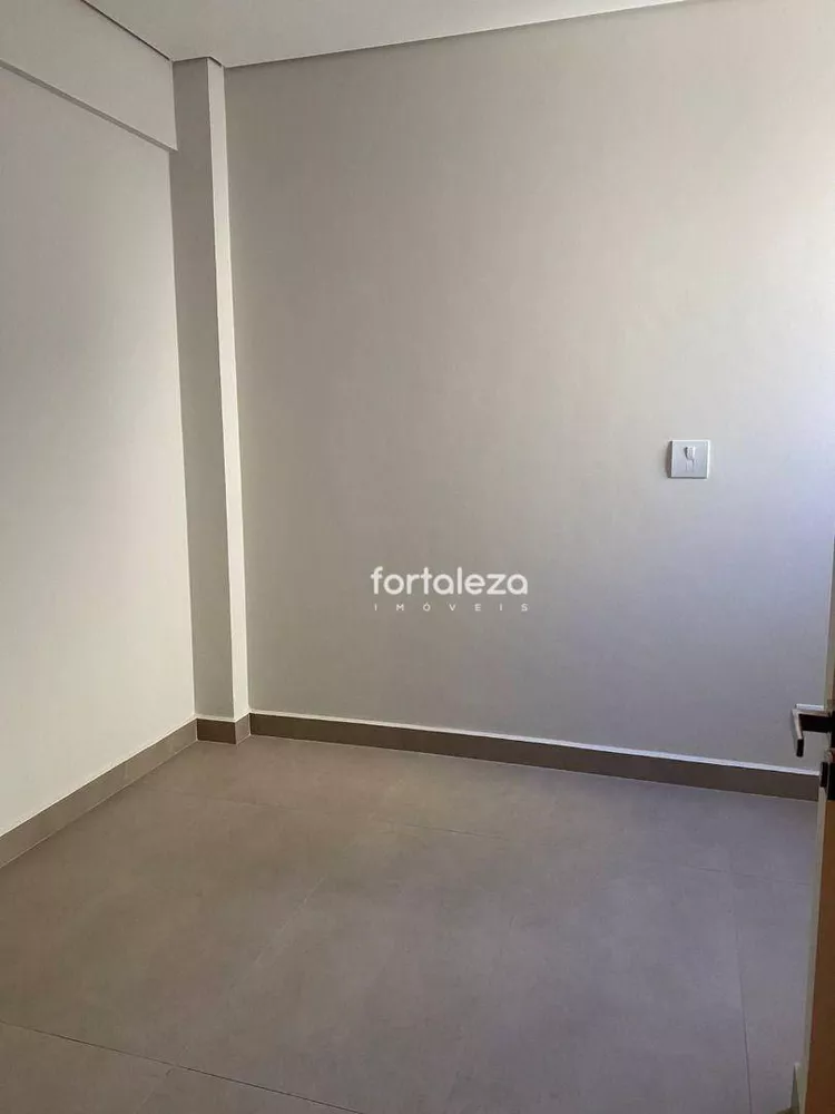 Apartamento, 2 quartos, 77 m² - Foto 10