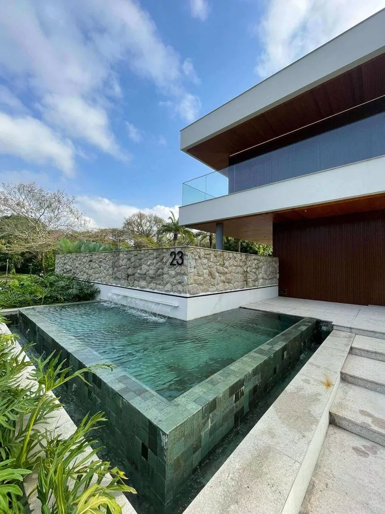 Casa de Condomínio, 5 quartos - Foto 1
