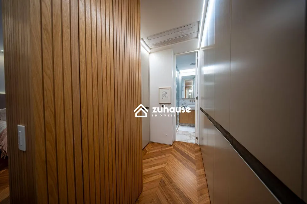 Apartamento, 3 quartos, 216 m² - Foto 12