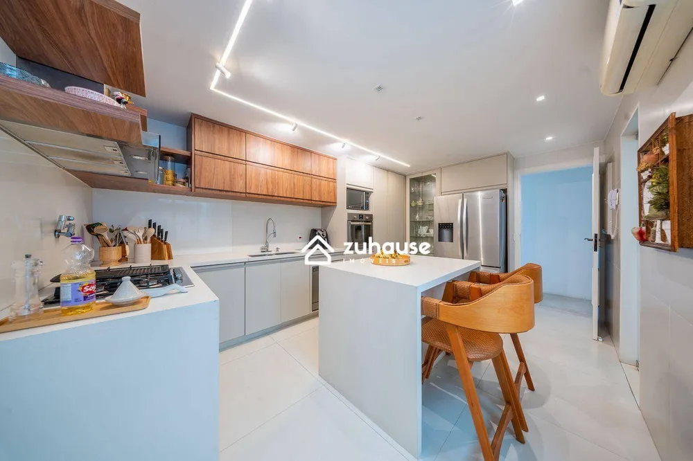 Apartamento, 3 quartos, 261 m² - Foto 11