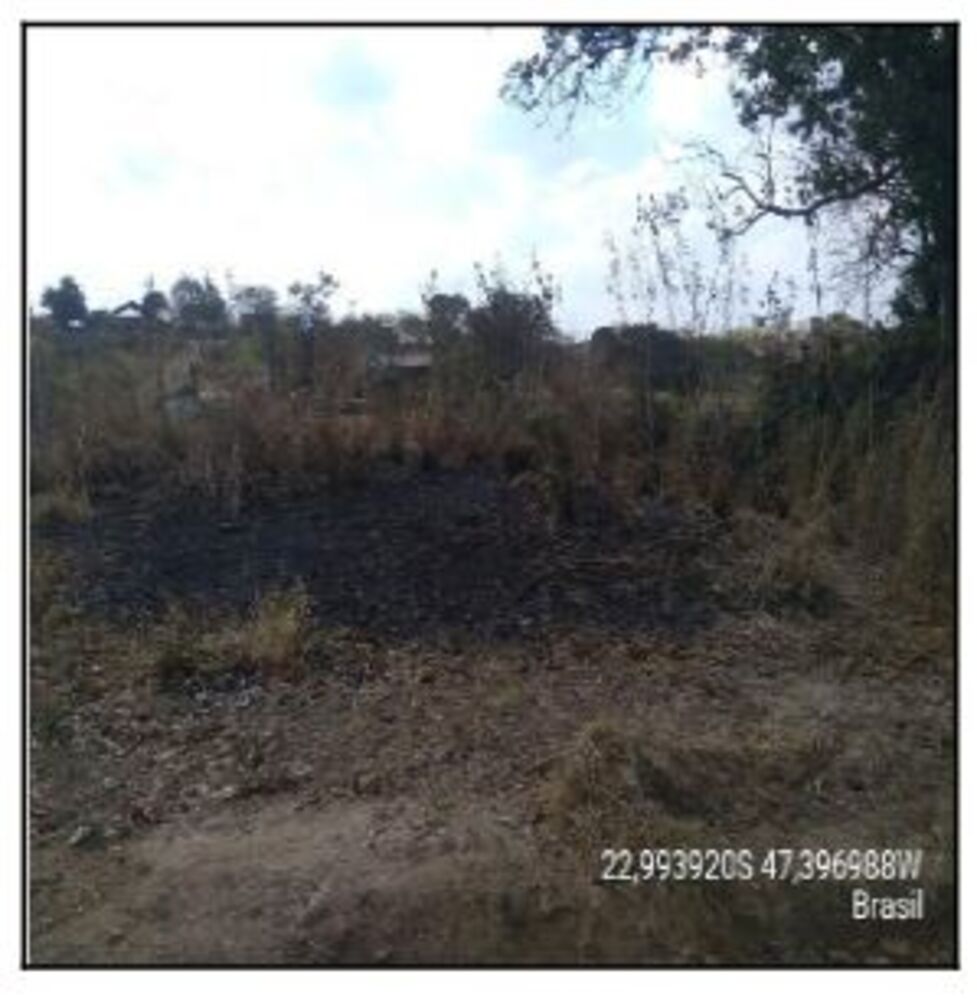 Terreno à venda, 250m² - Foto 1