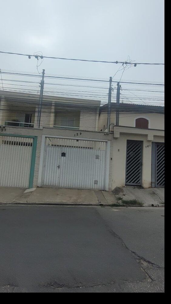 Casa à venda com 3 quartos, 89m² - Foto 1