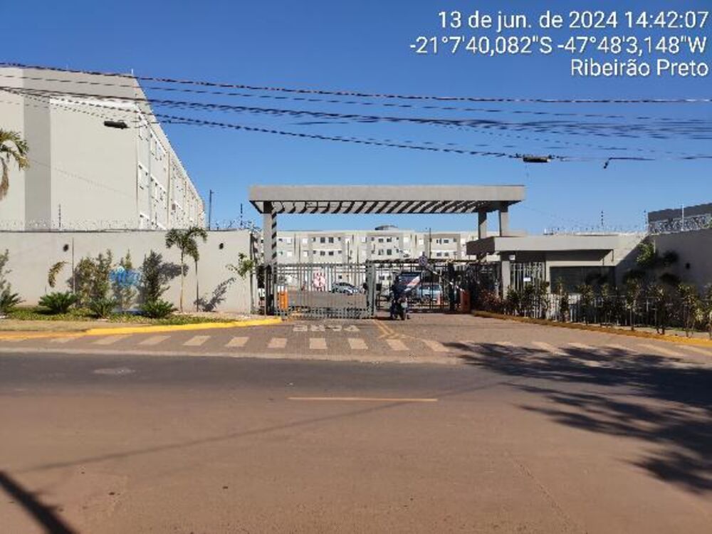 Apartamento à venda com 2 quartos, 10m² - Foto 1