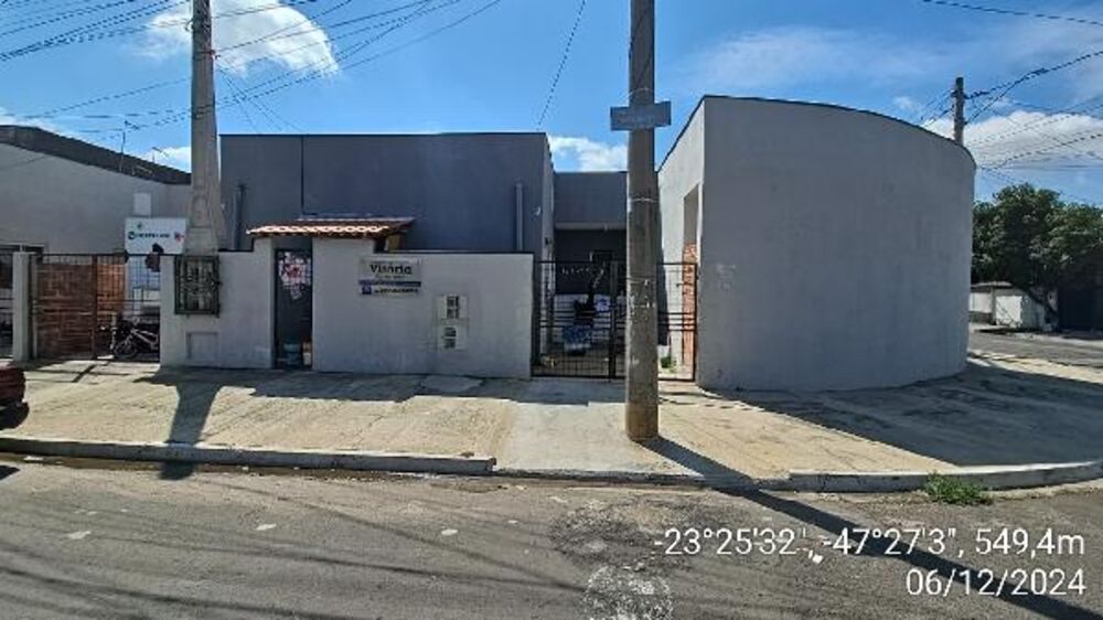 Casa à venda com 1 quarto, 10m² - Foto 1