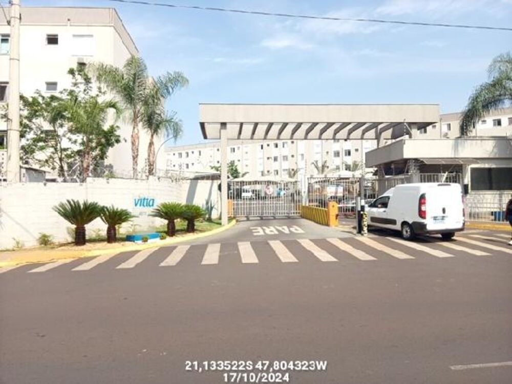 Apartamento à venda com 2 quartos, 10m² - Foto 1
