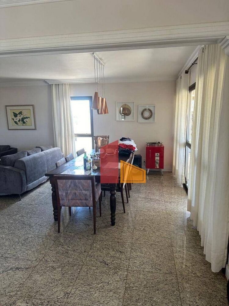 Apartamento, 4 quartos, 211 m² - Foto 1