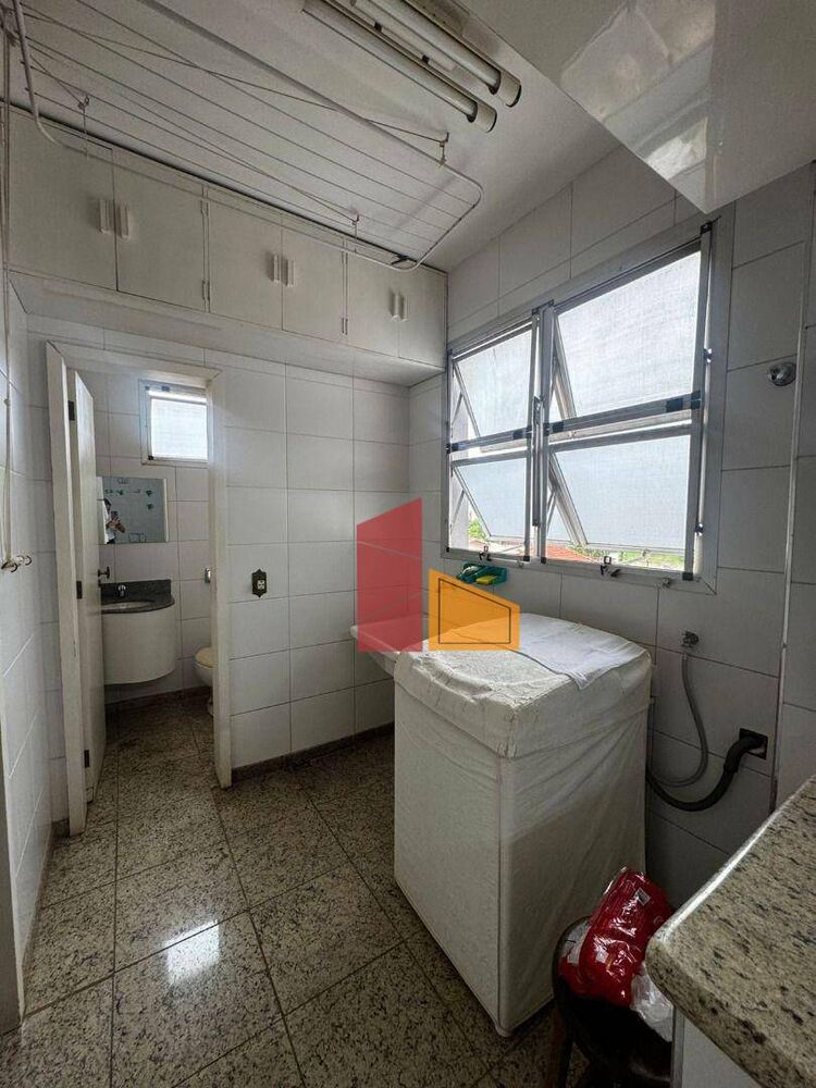 Apartamento, 3 quartos, 216 m² - Foto 12