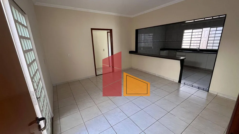 Casa, 3 quartos, 235 m² - Foto 4