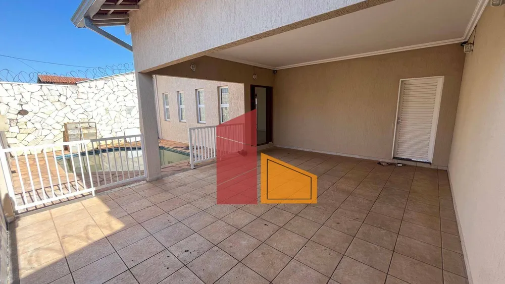 Casa, 3 quartos, 235 m² - Foto 1