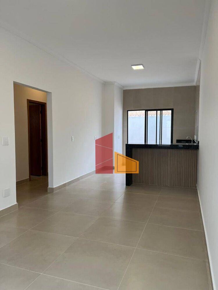 Casa, 3 quartos, 84 m² - Foto 1