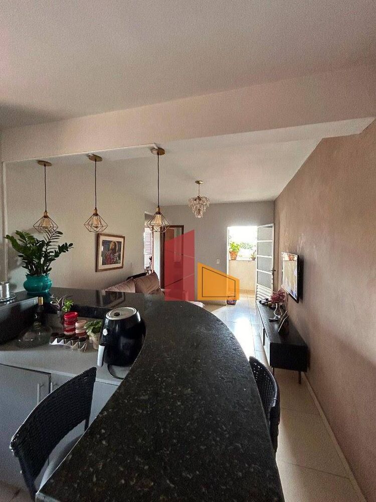 Apartamento, 2 quartos, 60 m² - Foto 2