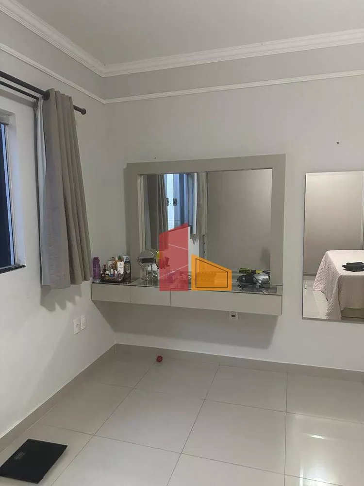 Casa, 3 quartos, 285 m² - Foto 13
