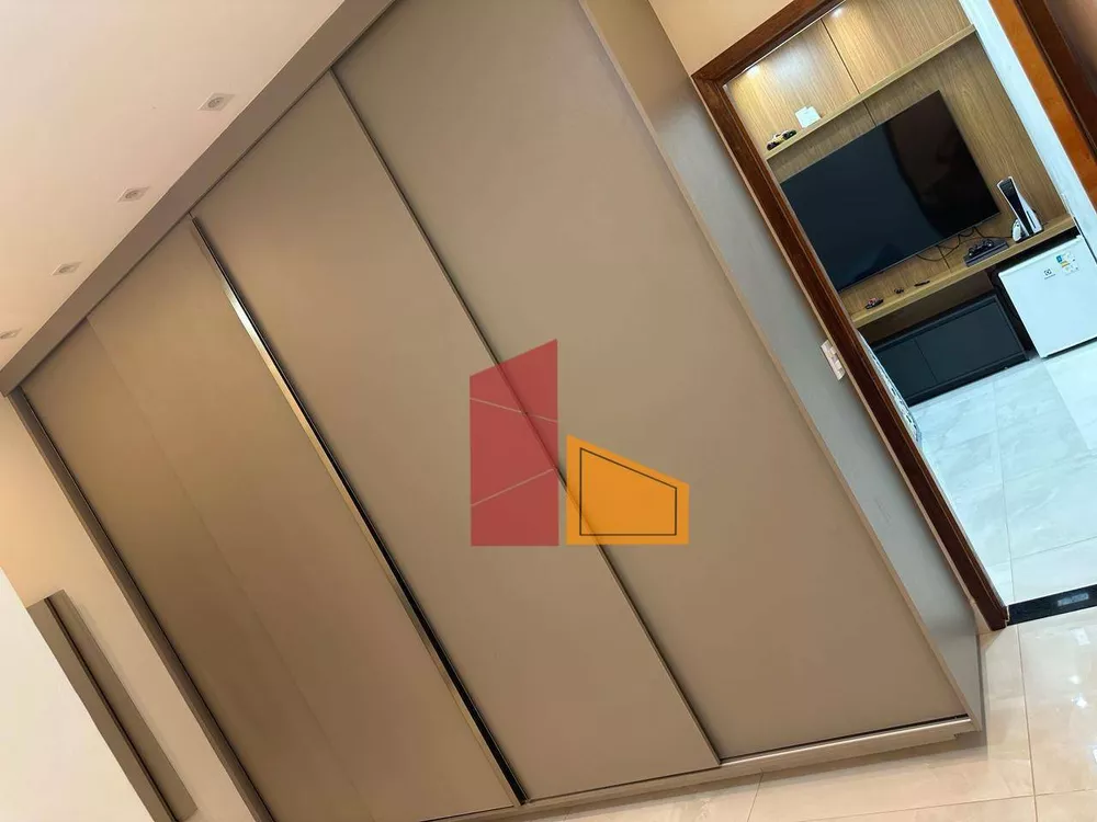 Casa, 3 quartos, 285 m² - Foto 2