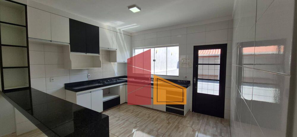 Casa, 3 quartos, 240 m² - Foto 1