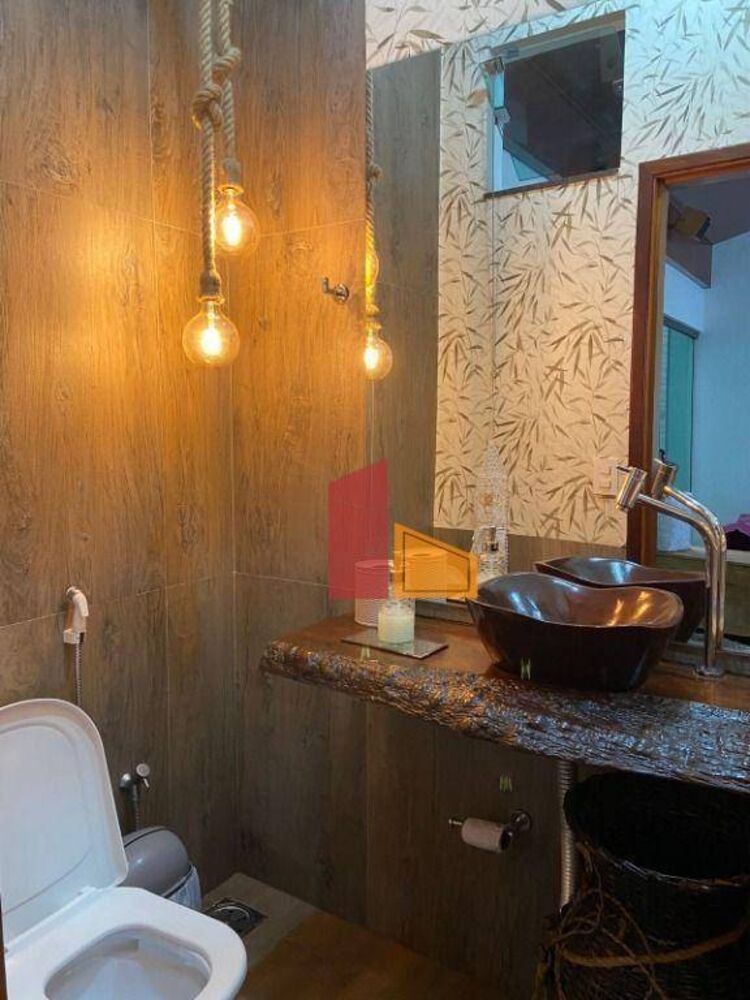 Casa, 3 quartos, 220 m² - Foto 14