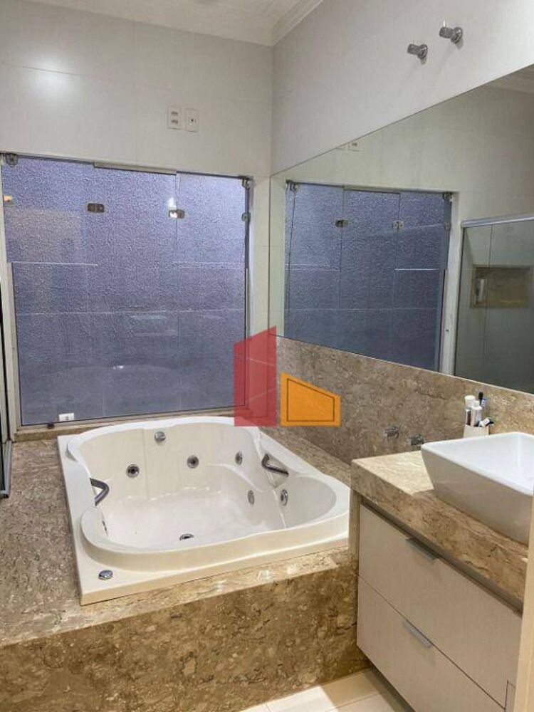Casa, 3 quartos, 220 m² - Foto 13