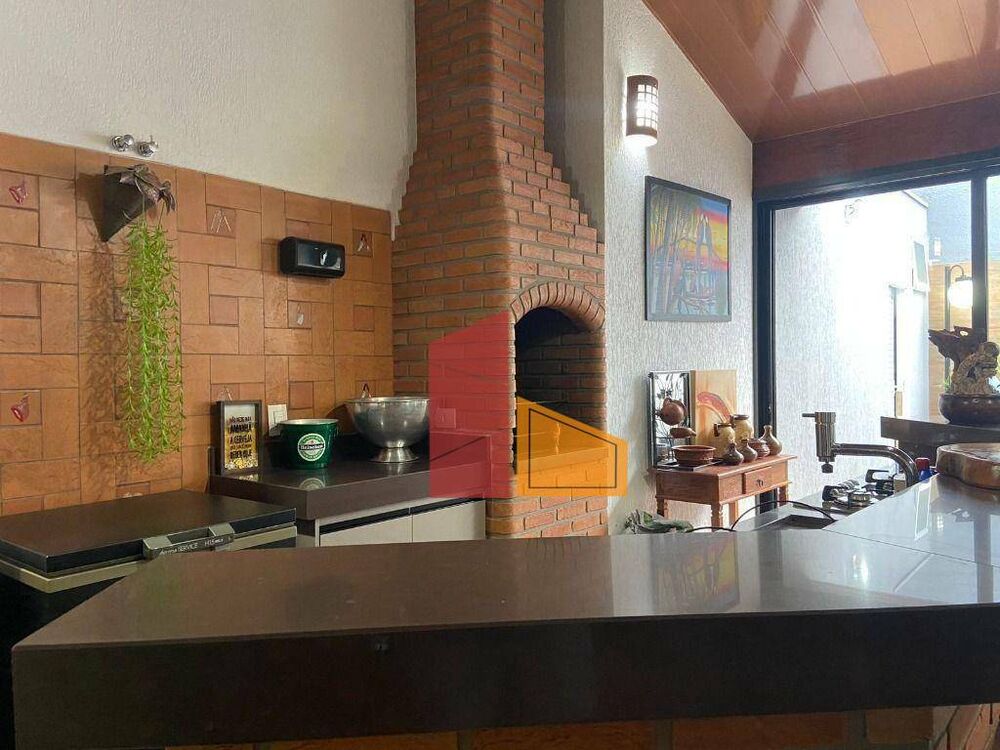 Casa, 3 quartos, 220 m² - Foto 4