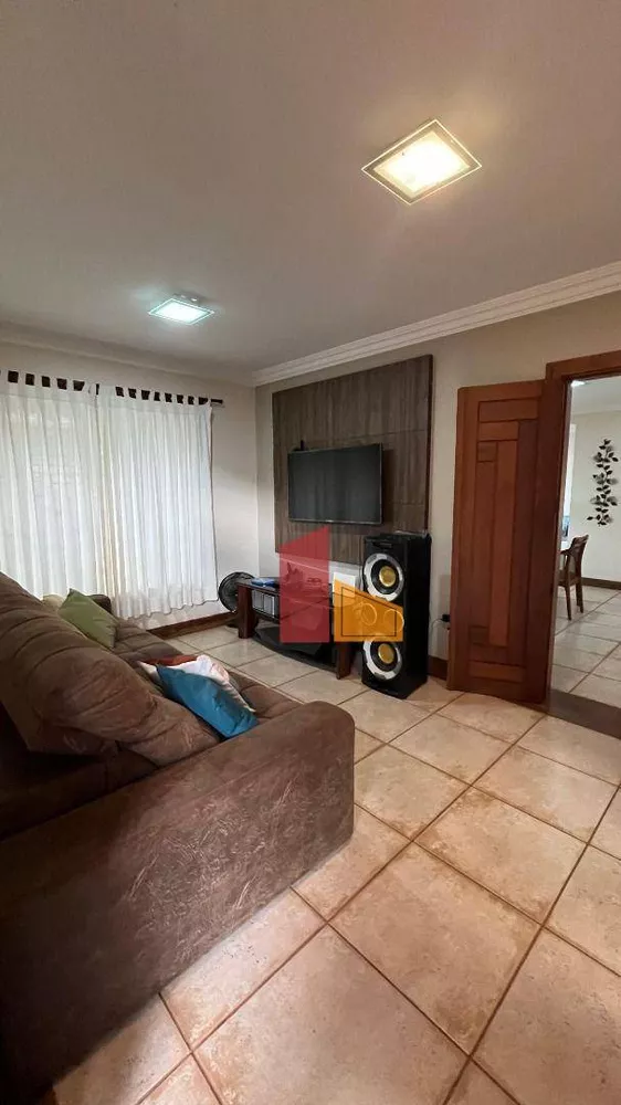 Casa, 4 quartos, 315 m² - Foto 8