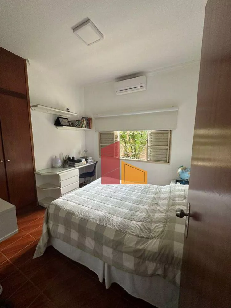 Casa, 4 quartos, 268 m² - Foto 1