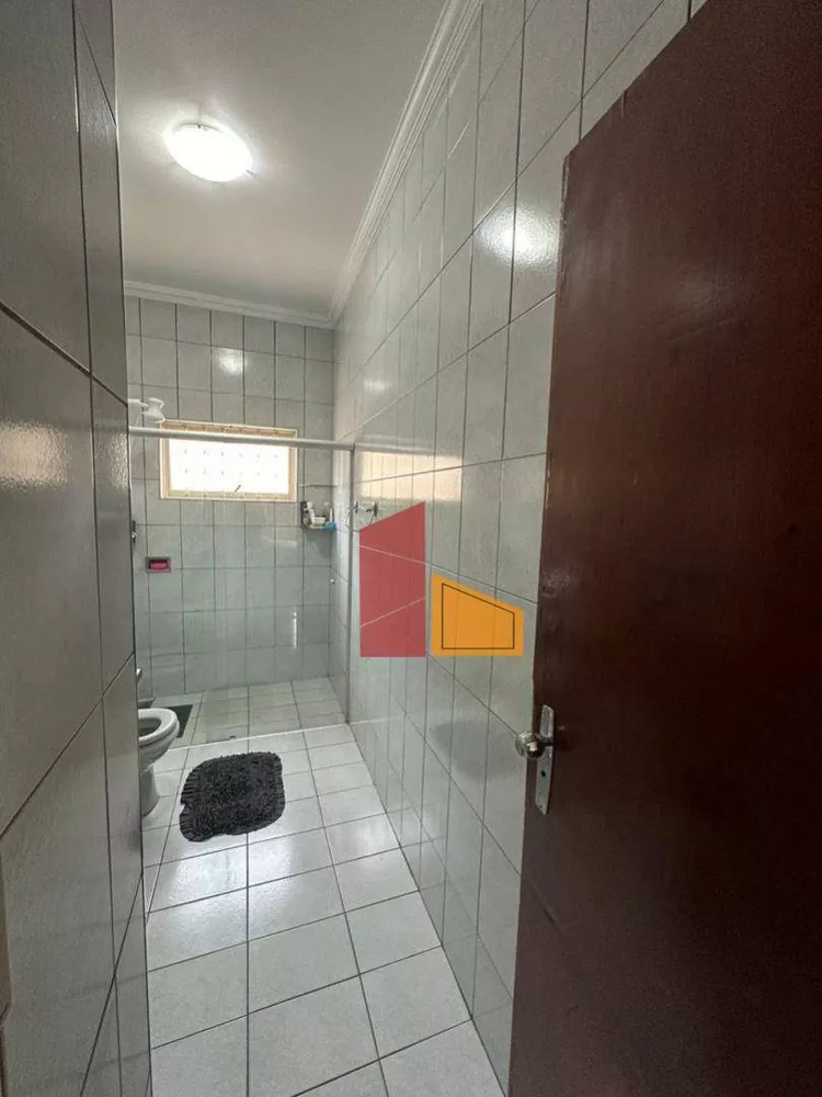 Casa, 4 quartos, 268 m² - Foto 3